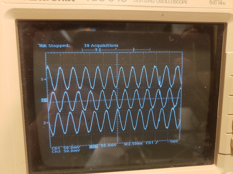 Relatively clean sine waves generated by spinning a Torque Monster.
